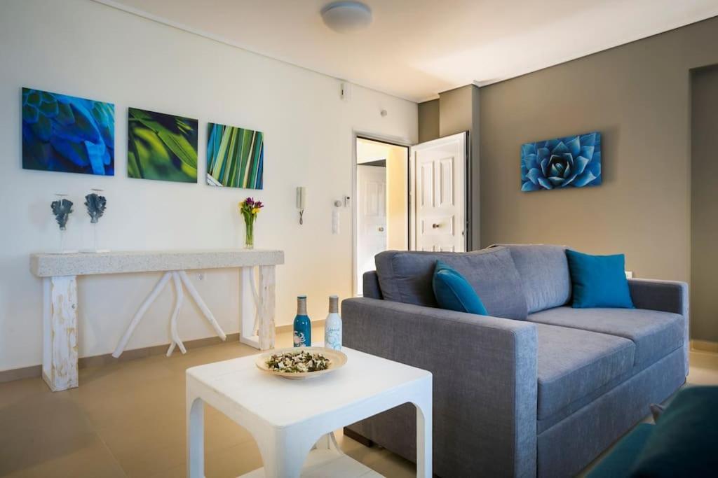 Eucalyptus Suite Sea View Karavomylos Exterior photo