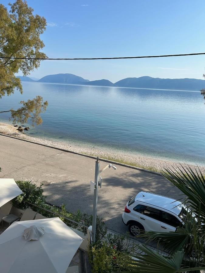 Eucalyptus Suite Sea View Karavomylos Exterior photo